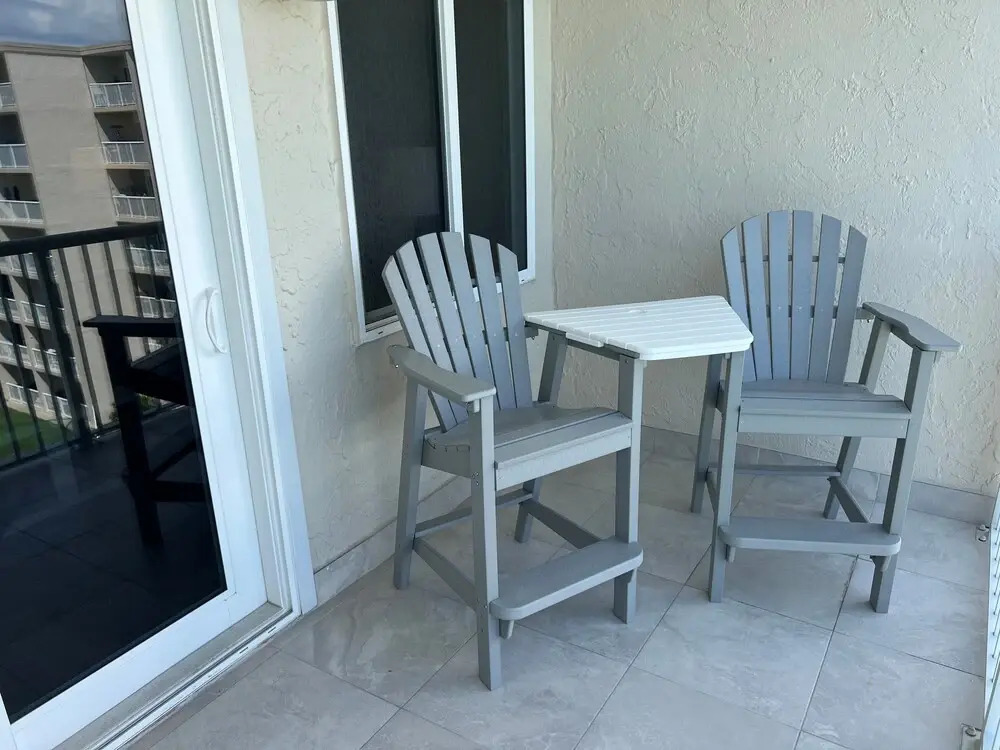 Holiday Surf And Racquet Club 608 2 Bedroom Condo by Redawning