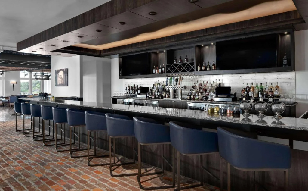 Beaufort Hotel