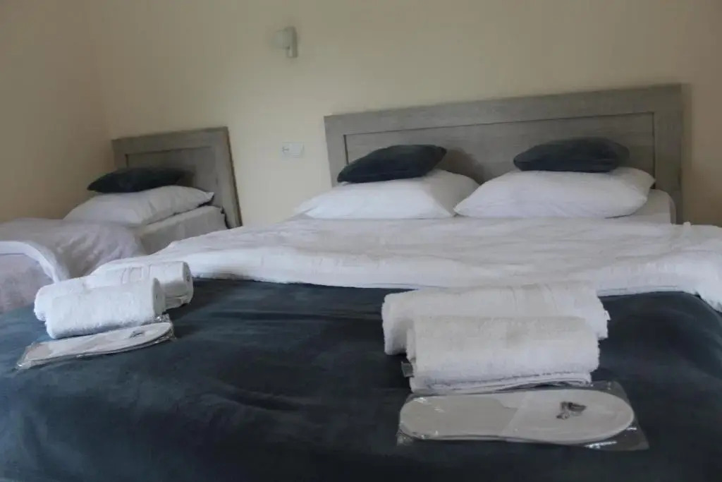 Rooms 3