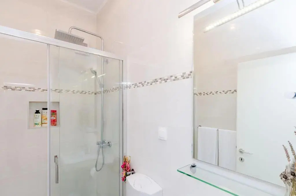 Rooms Batina