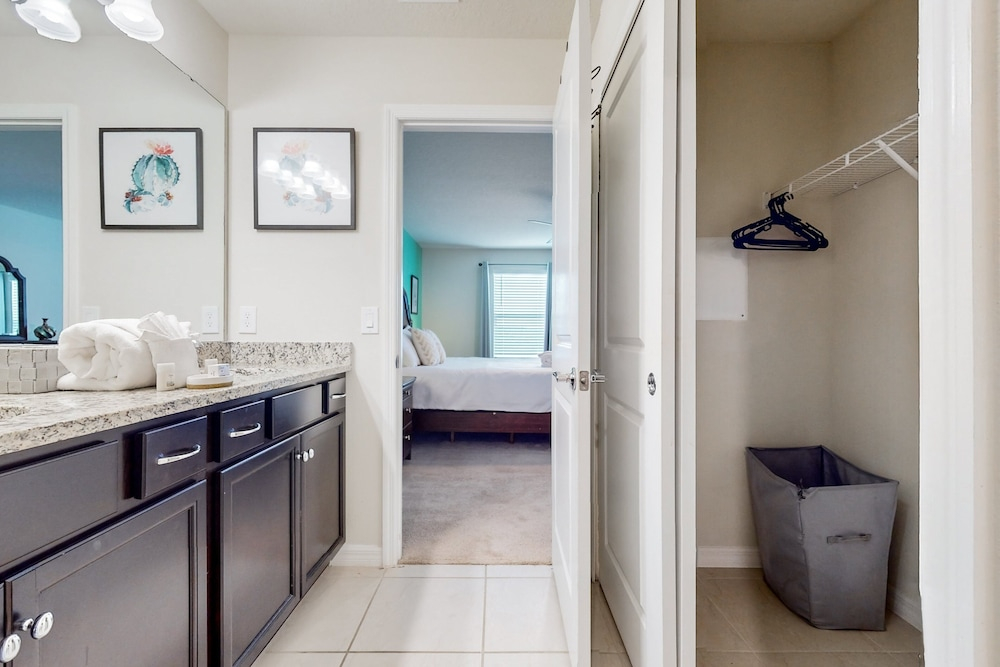 Windsor Island Wonder - Private Pool, Near Theme Parks & new Club House
