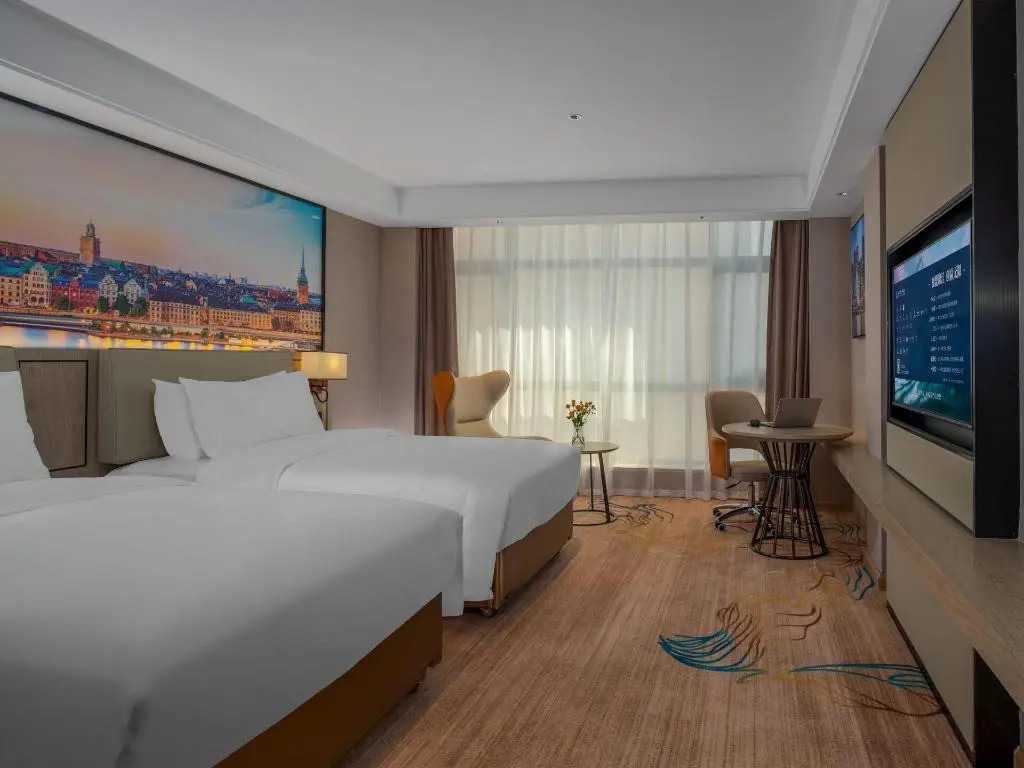 Vienna Hotel (Guangzhou Conghua Taiping Subway Station)
