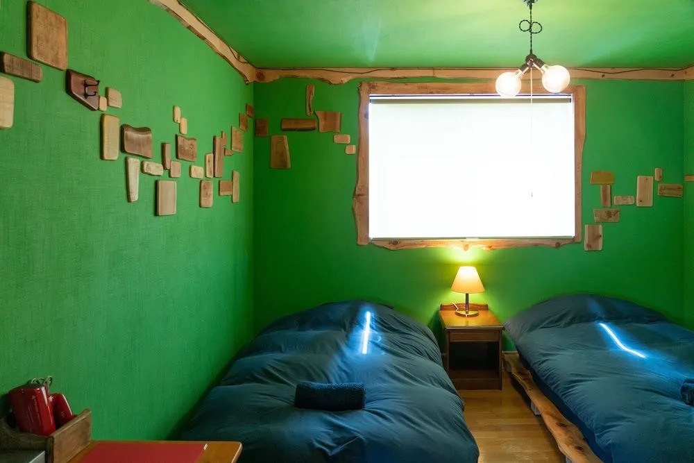 Lodge Mondo