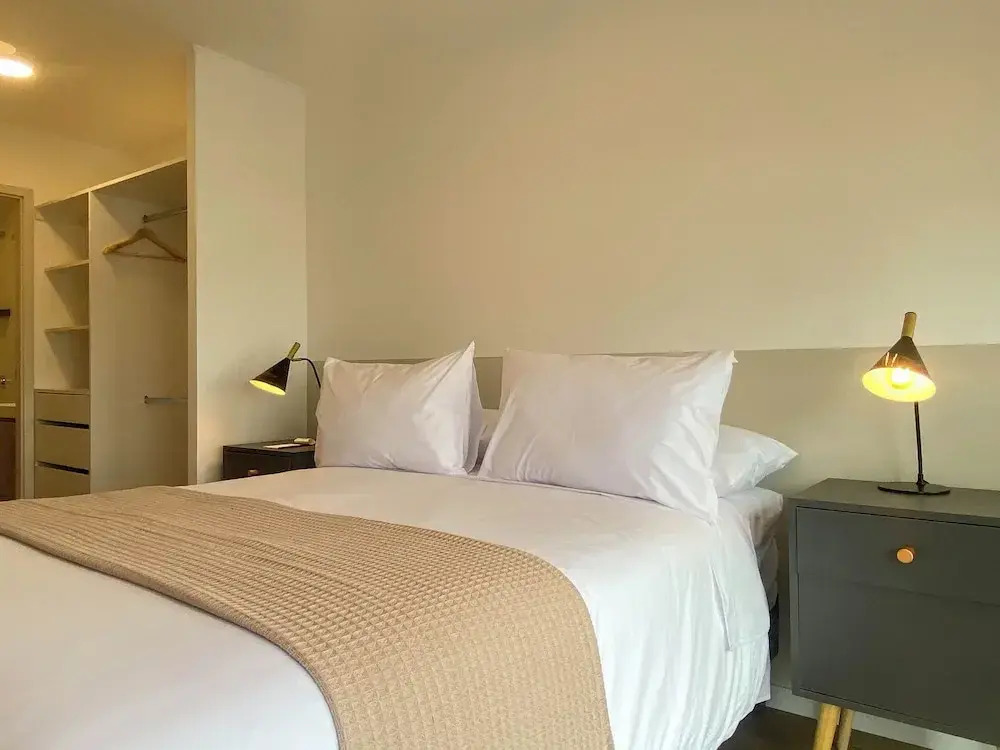 Liven Suites Near Malecon in Miraflores by Wynwood House