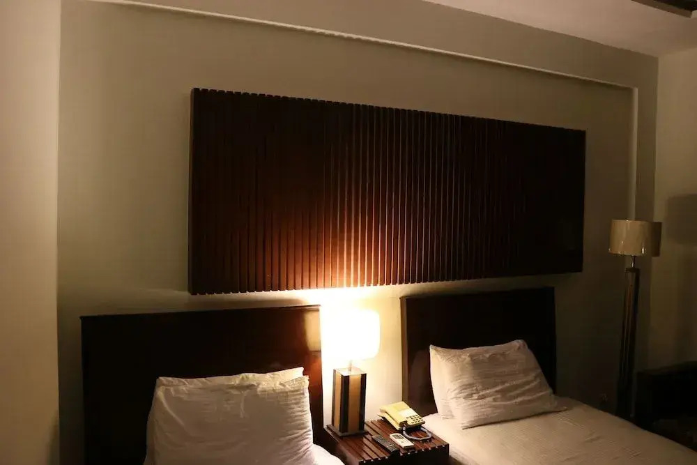 Express Hotel Lahore