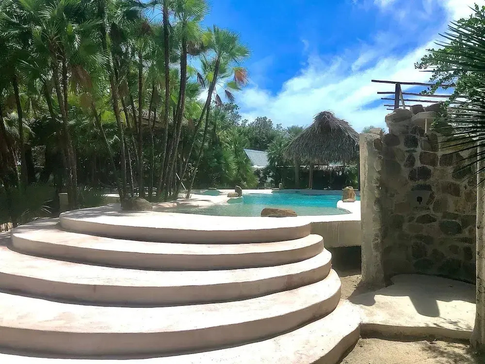 Kin Resort Lodge