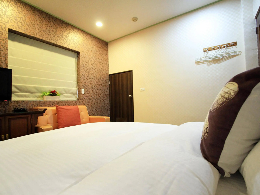 Hyaline Guesthouse