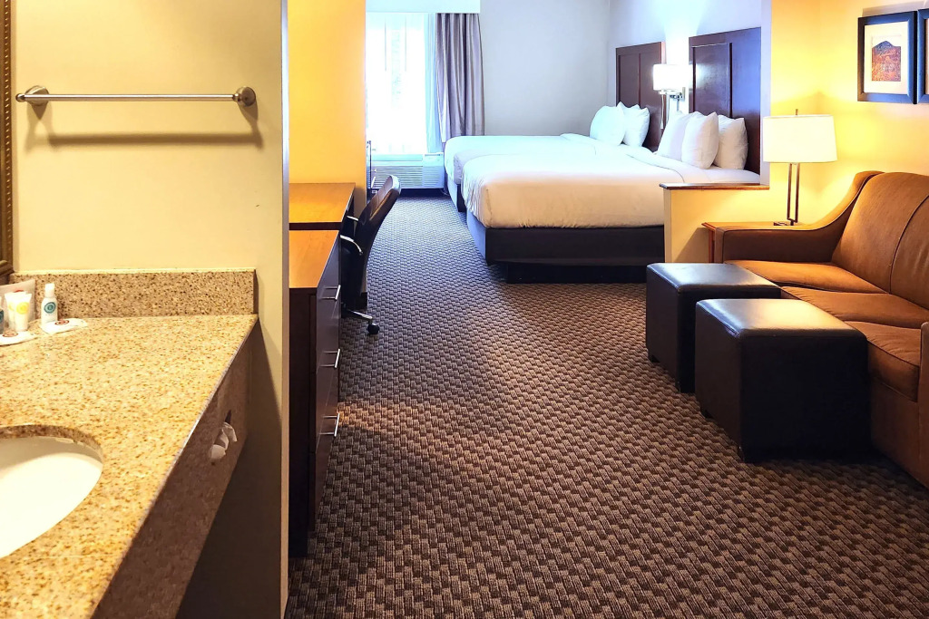 Comfort Inn & Suites Mount Pocono