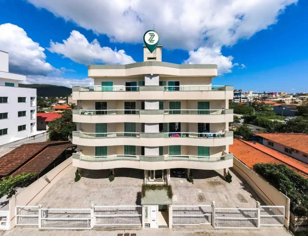 Apto 2Q c/ churrasq. 400m praia CAN304
