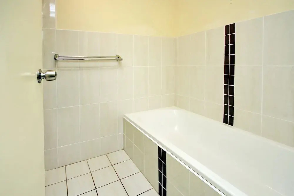 Bay Parklands, Unit 29,2 Gowrie Avenue