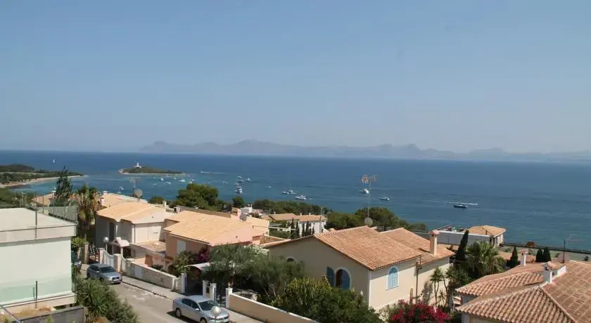 B-Only Beach House