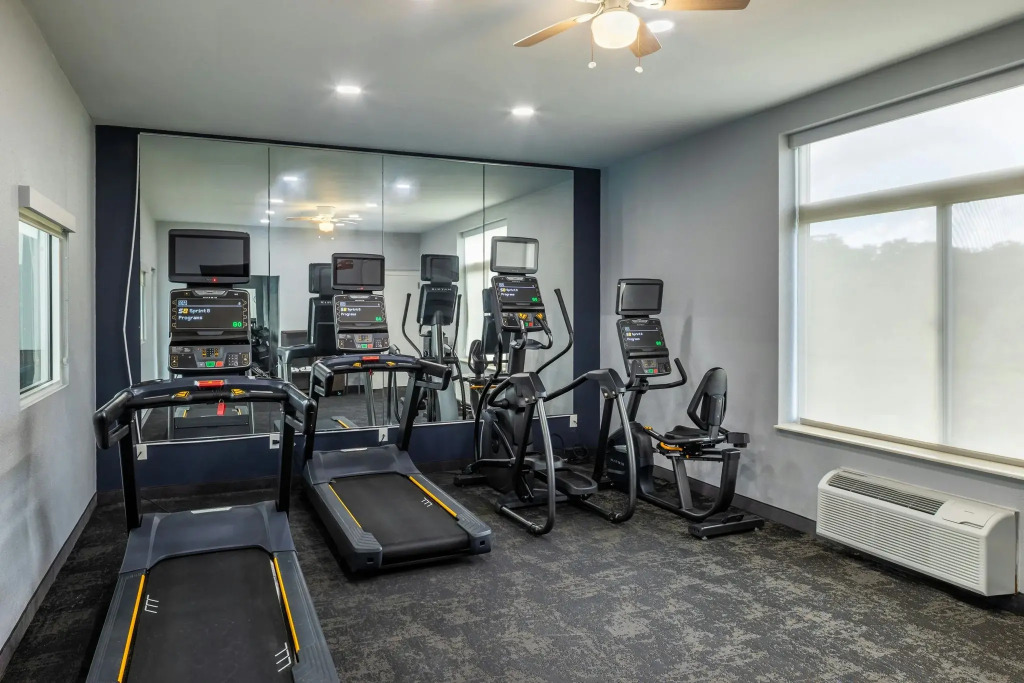 Fairfield Inn & Suites Butler