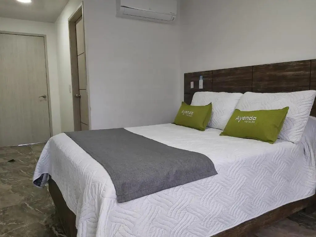 Hotel Los Maderos