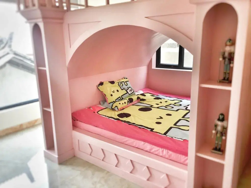 Ru Yi Ping An Hostel