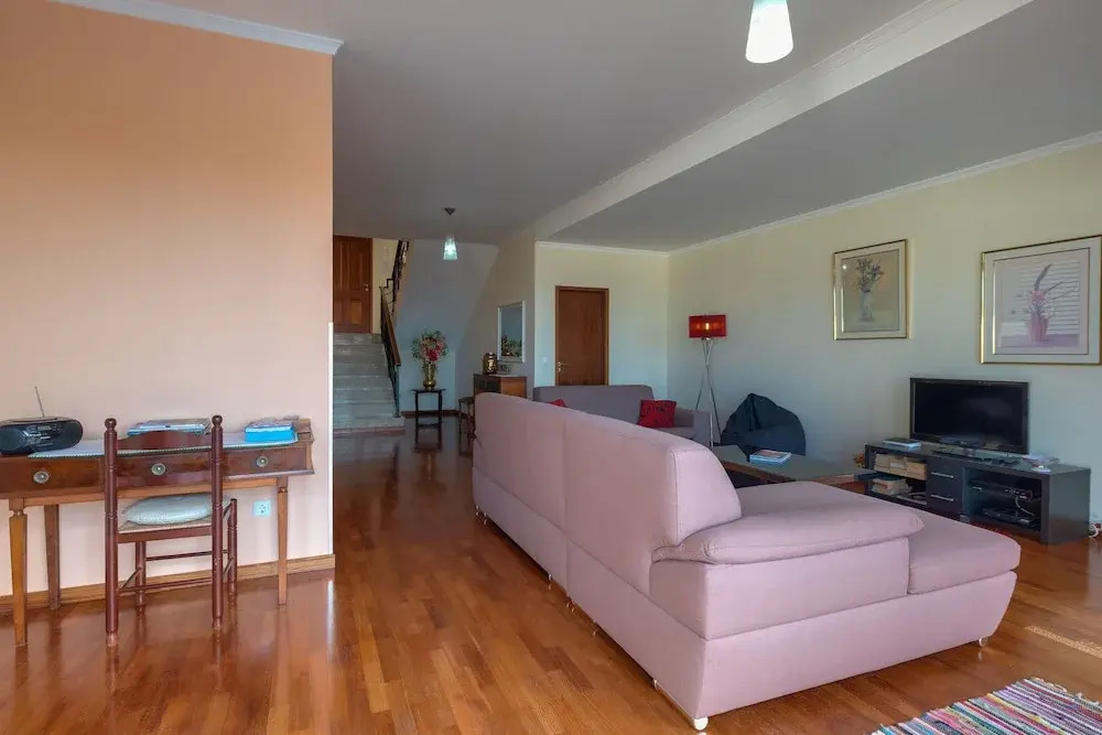 Violeta House