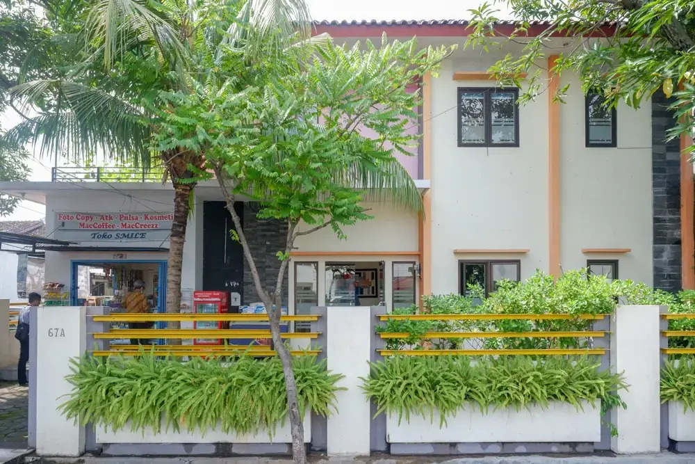 RedDoorz Syariah near Exit Tol Krapyak Semarang