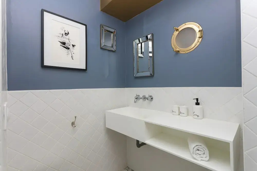 Les Halles - Louvre Private Apartment