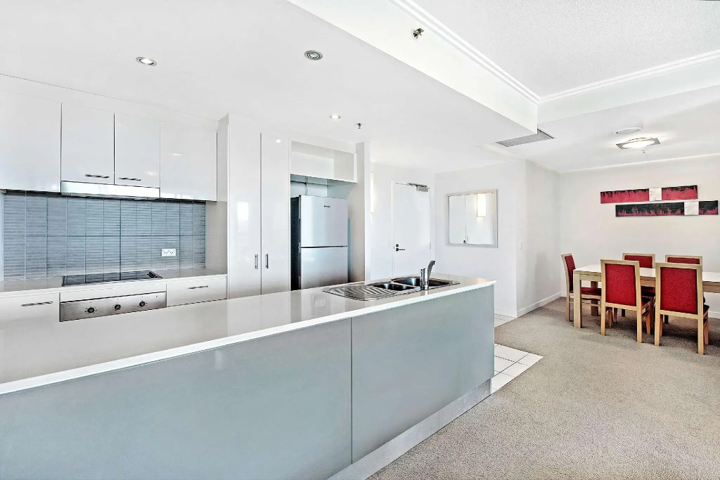 ULTIQA Freshwater Point Resort Broadbeach