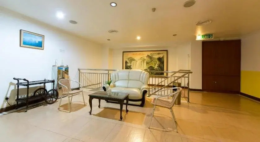 OYO 122 Hotel Chinatown 2
