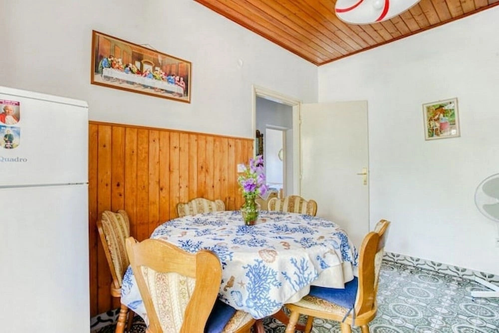 Apartments Katin Kutak