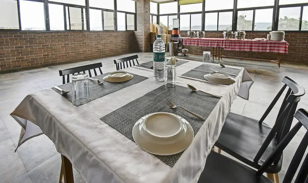 Treebo Admiral Suites New Usmanpura