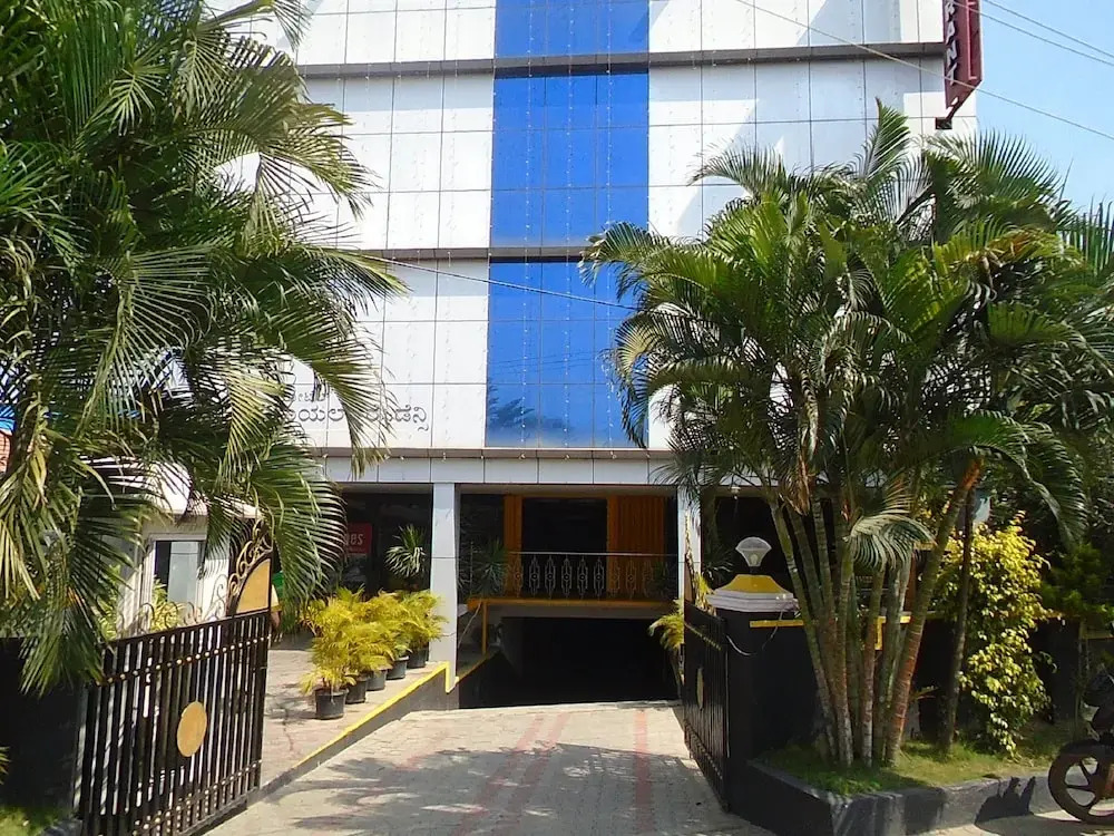 Hotel Royal Residency