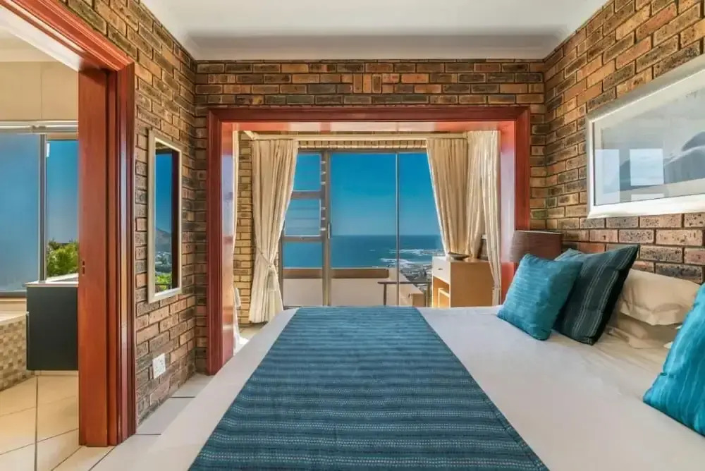 Auberge Cape Guesthouse