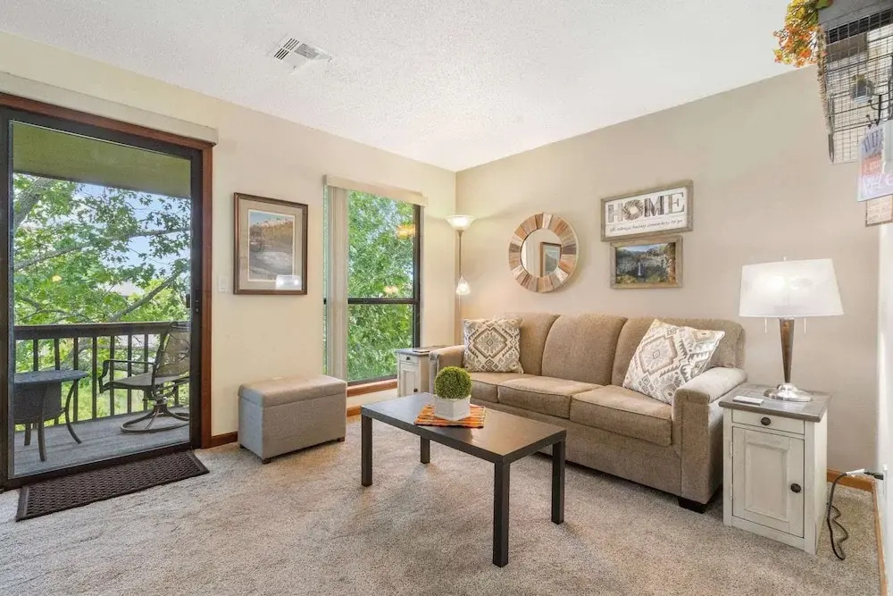 The Cozy Place - Pointe Royale Condo Perfect for Couples!