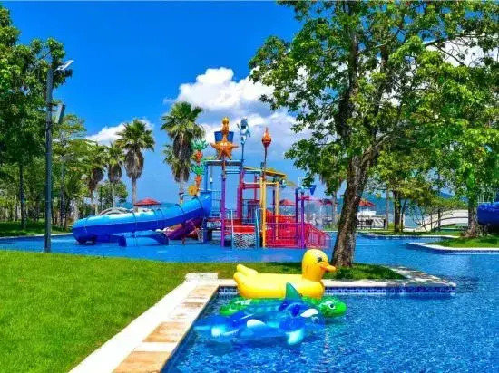 Guanhai Dolphin Seaview Holiday Apartment