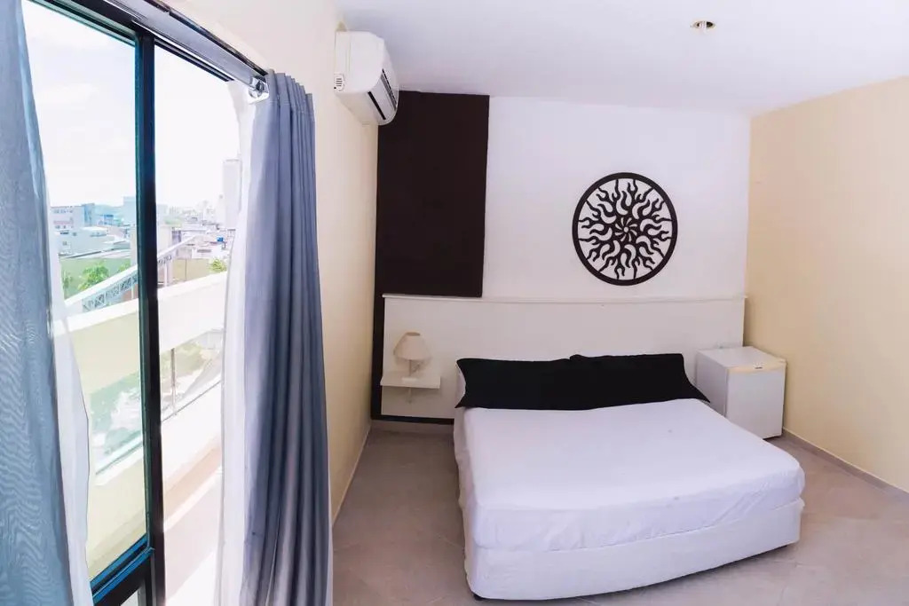 Stratus Centro Hotel