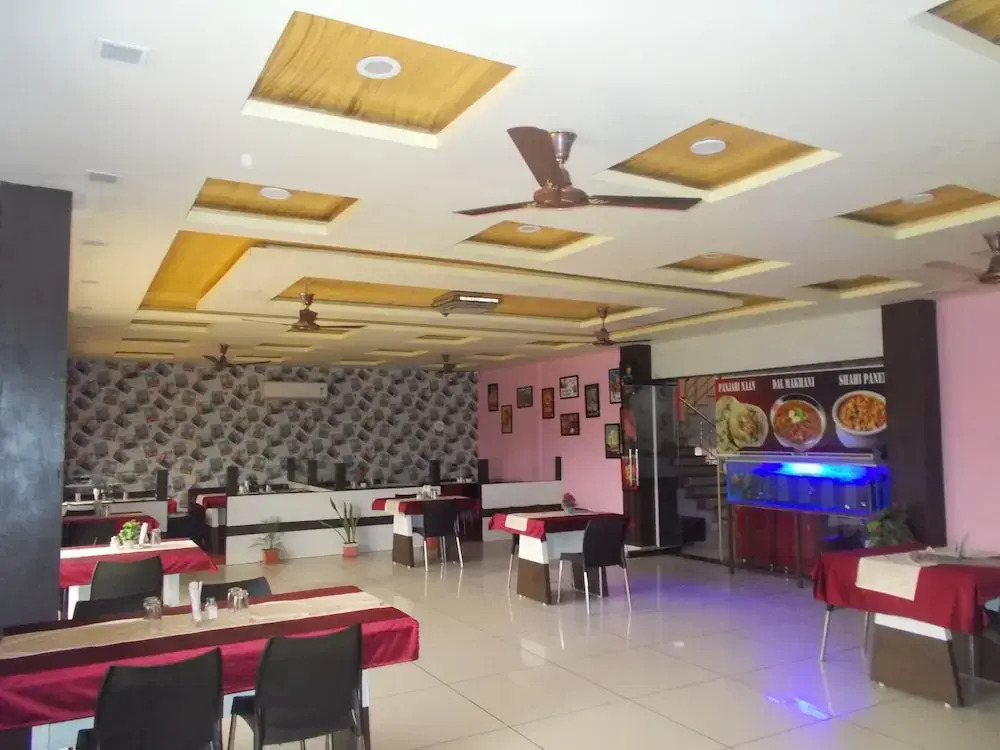 Hotel Rajvansh