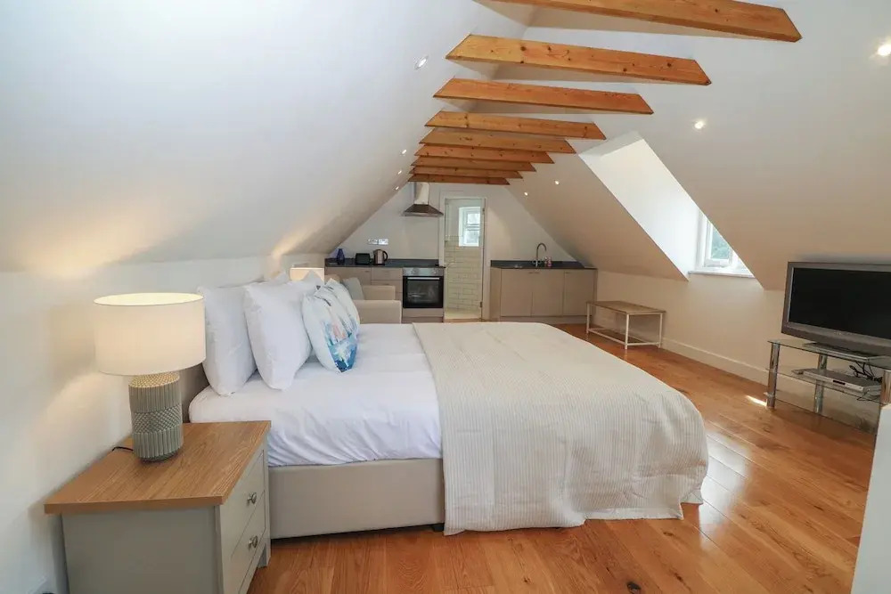 Thames Retreat