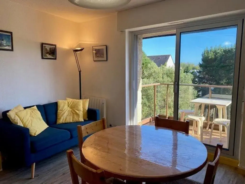 Appartement Quiberon, 2 Pièces, 4 Personnes - Fr-1-478-40