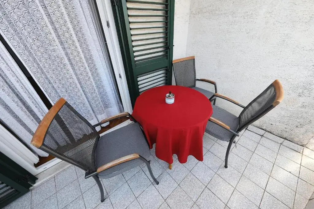 Apartments Vedrana