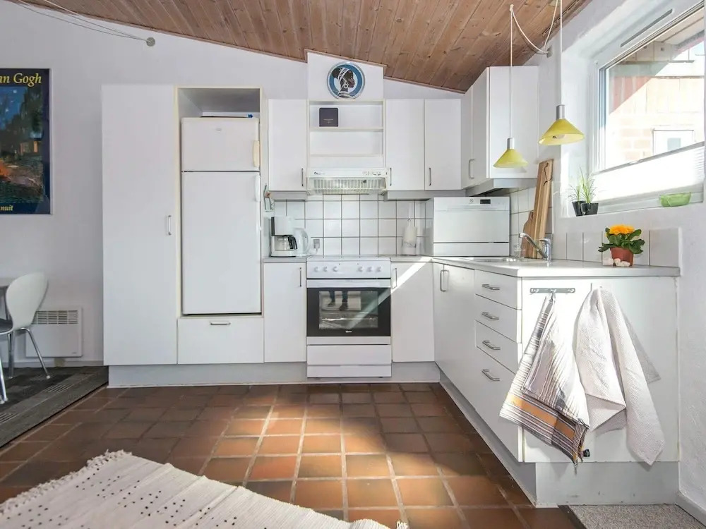 Beautiful Holiday Home in Henne Near Sea