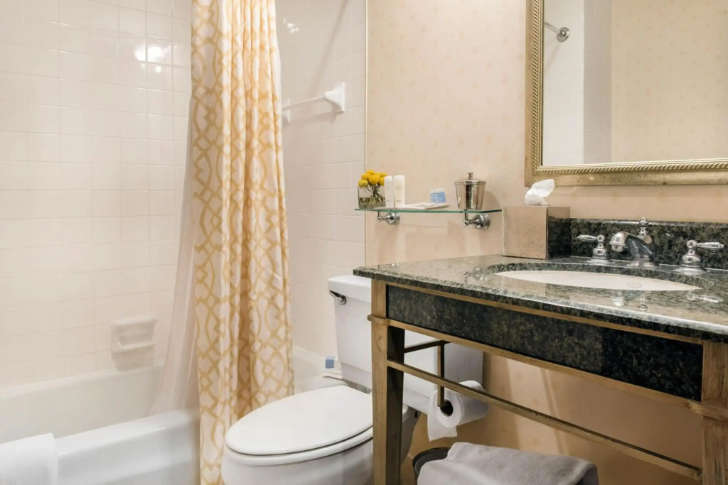 Omni Severin Hotel