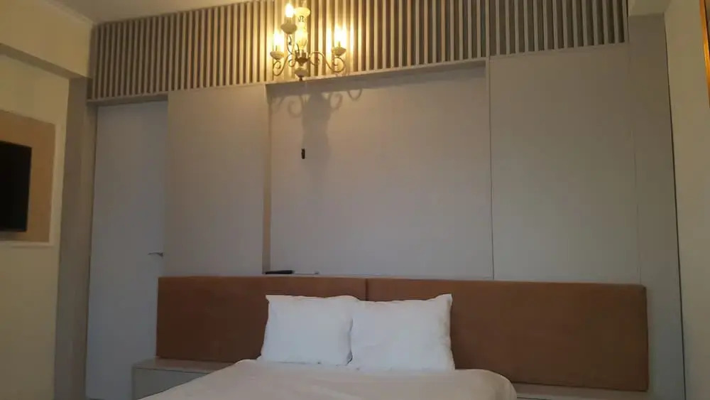 Lyric Luxury Apartment