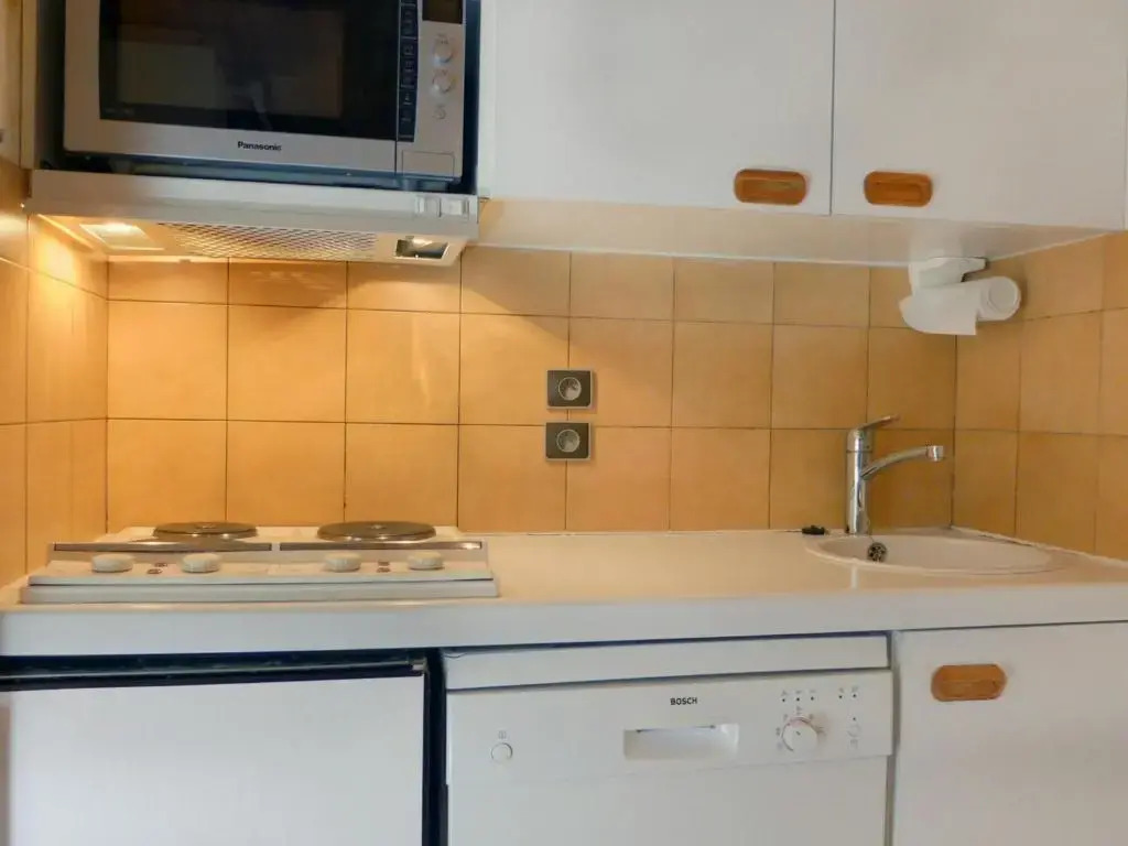 Appartement Méribel, 2 pièces, 5 personnes - FR-1-182-98