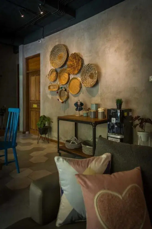 Interconnection Hostel