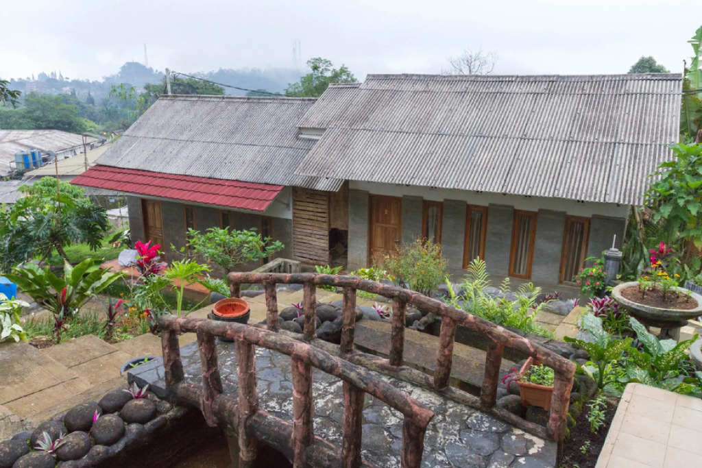 RedDoorz Resort Syariah @ Idelansia Home Stay Ciater