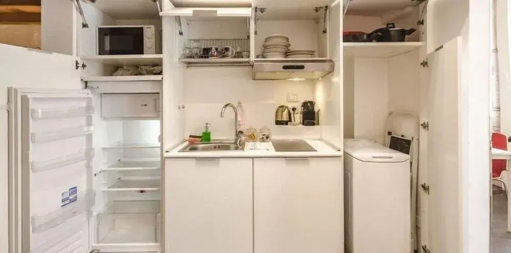 Apollonia Halldis Apartment
