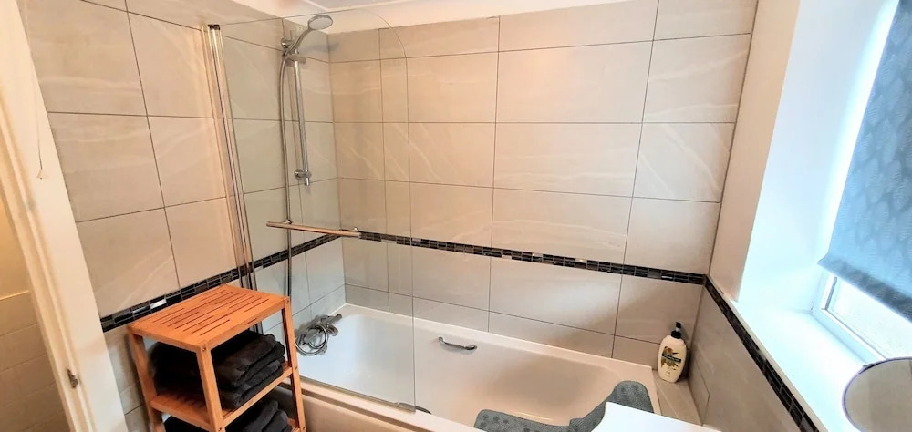 3-bedroom Victorian House With Superfast Wi-fi