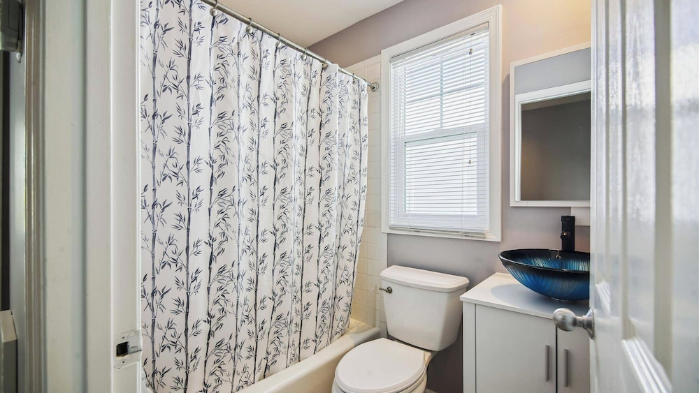 Bogey's Retreat by Avantstay Golfer's Retreat w/ Shared Pool! Month Long Stays Only