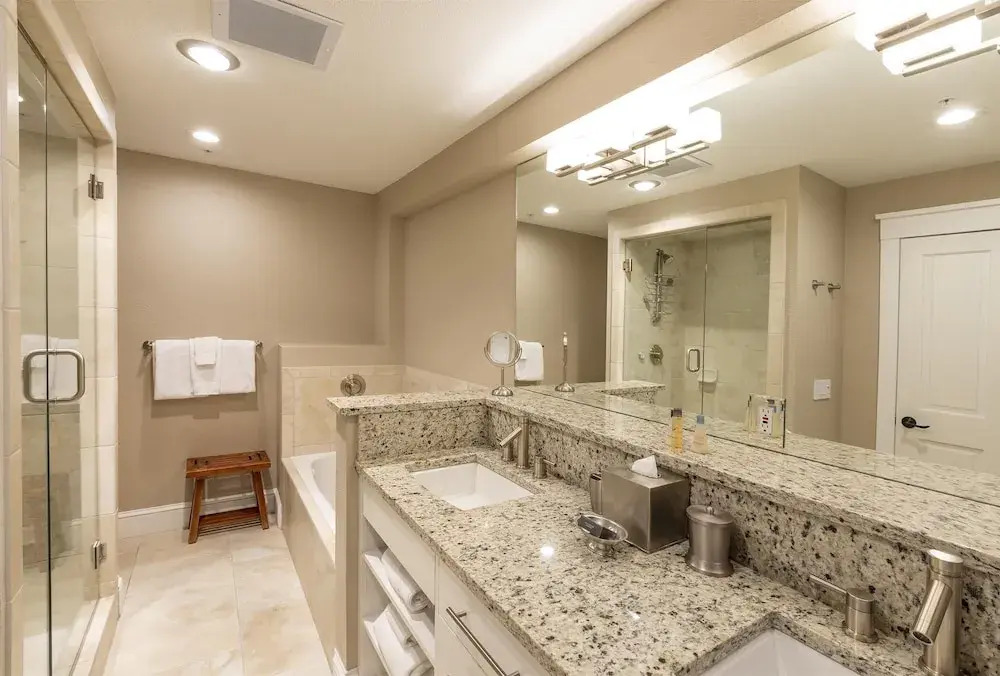 River Club 309 2 Bedroom Condo by Alpine Lodging Telluride