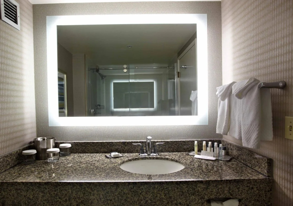 DoubleTree by Hilton Las Vegas Airport