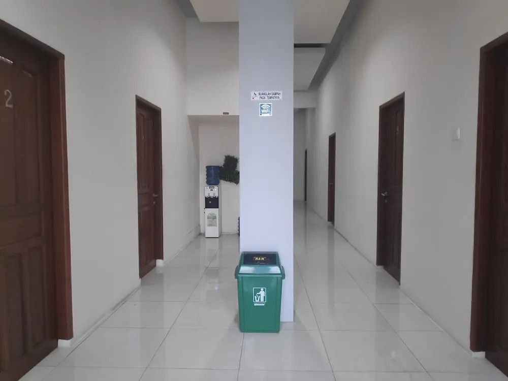 OYO 2024 H&m Residence