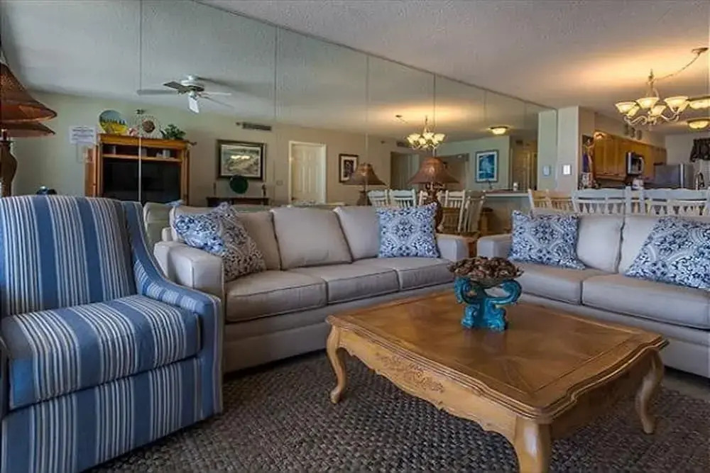 GulfSide 0403 by RedAwning