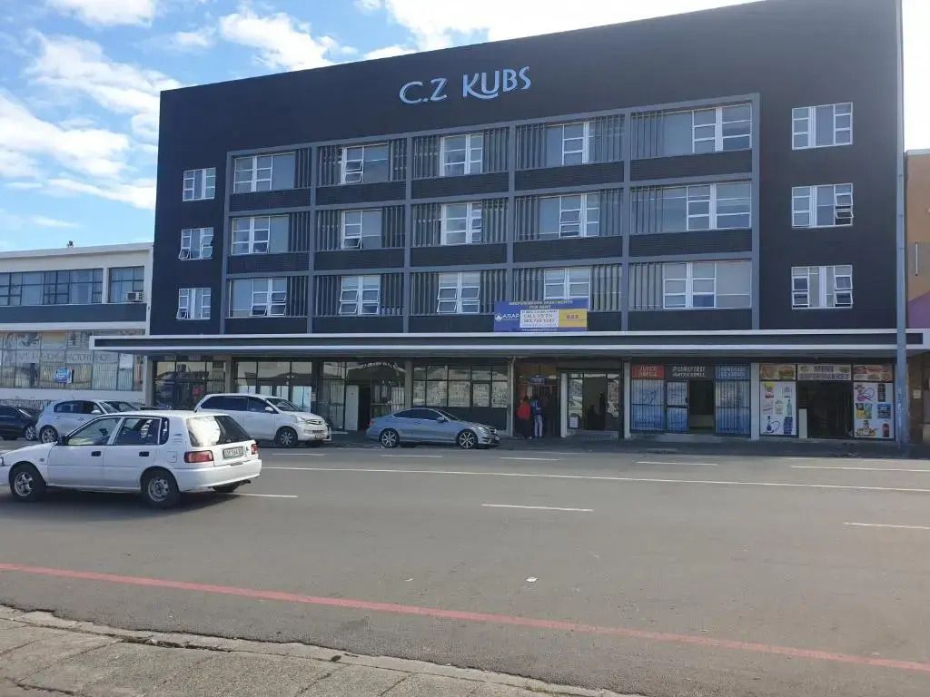 Modern Oxford Street Apartment - 40 CZ KUBS