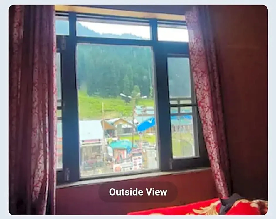 Hotel Sonmarg And Restaurant