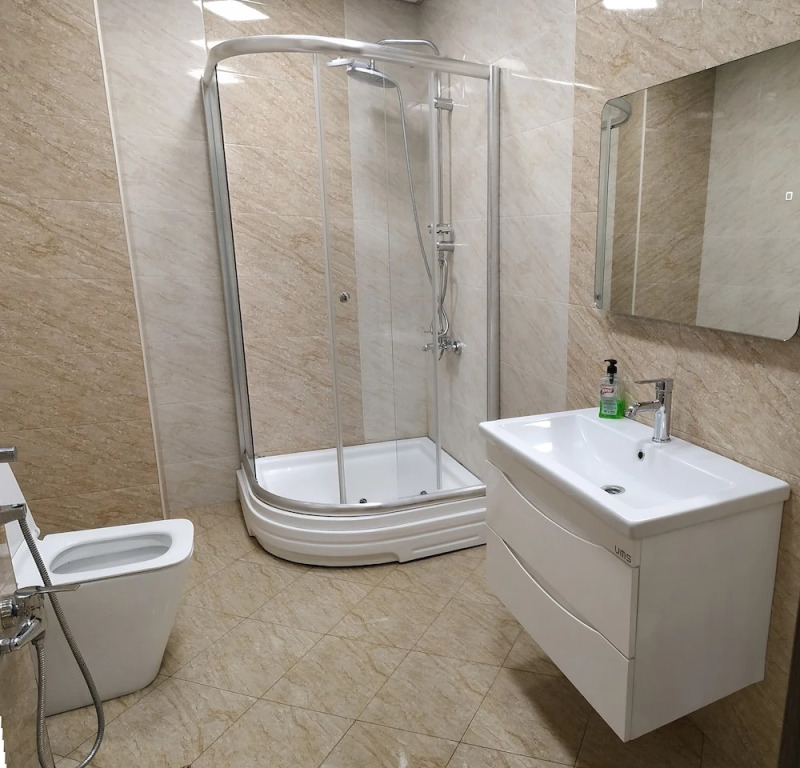 Bakuvi Tourist Apartment B038